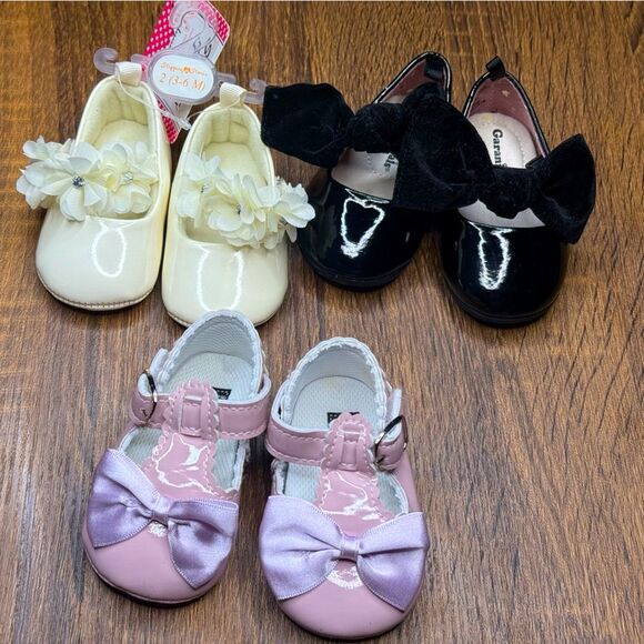 Garanimals Other - Pink black ivory baby girl formal dress shoes size 2 bows flowers 3-6 months